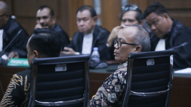 Sidang Tuntutan Kasdi Subagyono