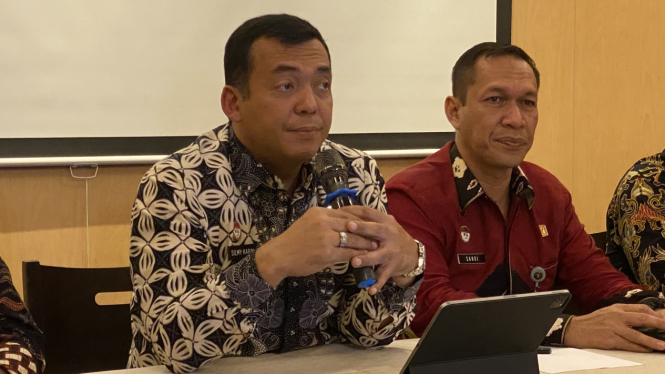 Ditjen Imigrasi menerima permohonan perpanjangan pencegahan ke luar negeri terhadap ketua KPK nonaktif Firli Bahuri yang saat tersandung kasus suap. 