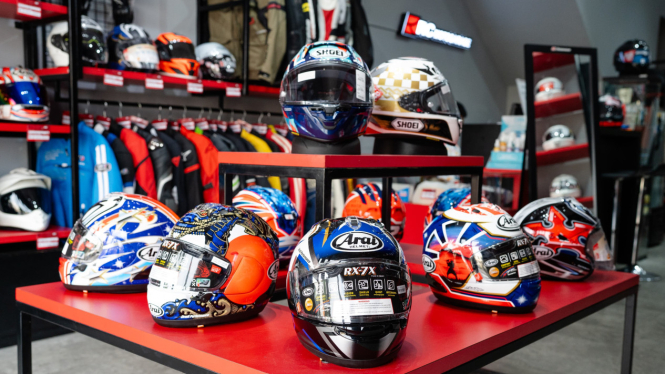 RC Motogarage Serpong