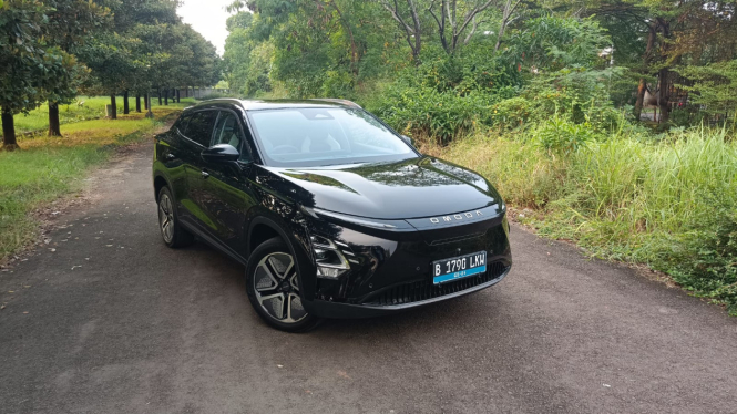 Test drive Chery Omoda E5