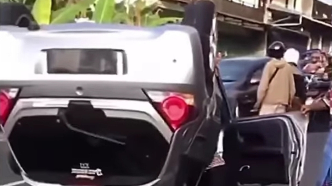Kecelakaan Honda Brio