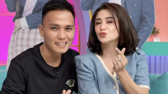 Hard Gumay dan Dewi Perssik.