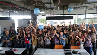 Karyawan PT Kreatif Dinamika Integrasi