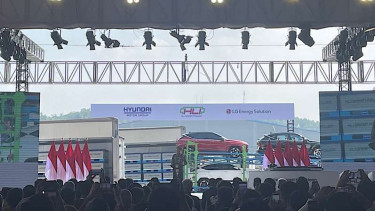Presiden Joko Widodo (Jokowi) di PT. Hyundai LG Indonesia, Karawang