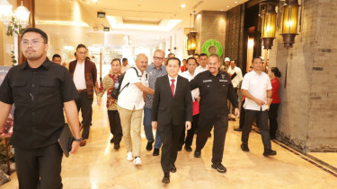 Pj Gubernur Sumut, Agus Fatoni mengikuti rapat persiapan Aquabike World Championship 2024.(dok Pemprov Sumut)