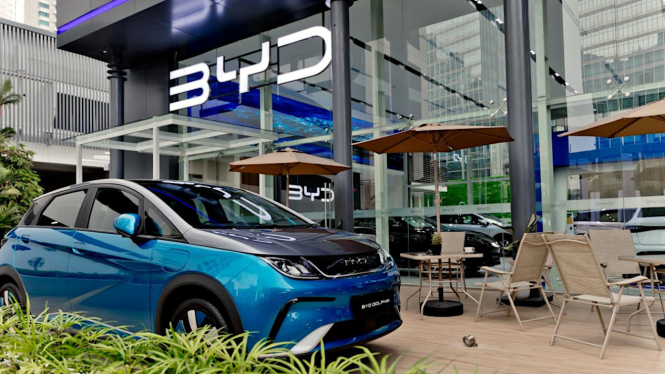 Diler BYD Harmony Auto Sudirman, Jakarta