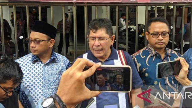 Kepala BHPP DPP Partai Demokrat Mehbob (kedua dari kiri), di Serang,