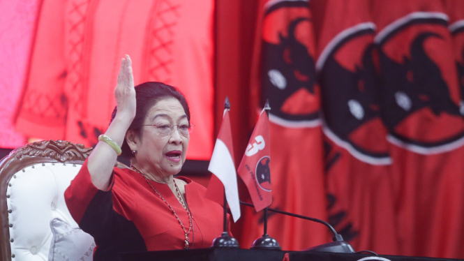 Ketua Umum DPP PDIP Megawati Soekarnoputri di sekolah partai PDIP.
