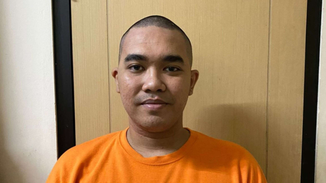 Ini Tampang Batara Ageng Eks Manajer Fuji