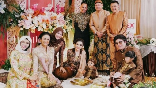Keluarga besar Aurel Hermansyah dan Atta Halilintar