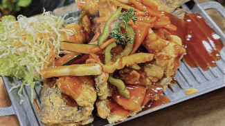 Dinner Mau Makan Apa? Resto Ini Hadirkan 128 Menu dari Nusantara, Oriental Hingga Western