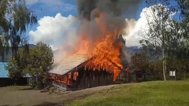 Gedung sekolah SMP Okbab Papua Pegunungan Dibakar OPM