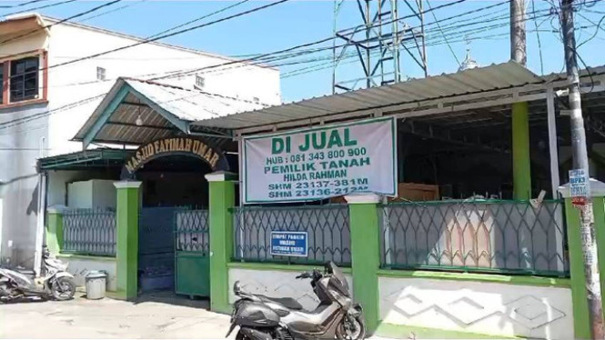 Masjid di Makassar Dijual Pemilik Lahan Seharga Rp 3 Miliar Lebih.  (Foto: Istimewa/Warga)