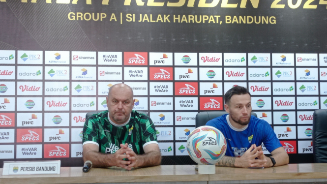 Pelatih Persib, Bojan Hodak (foto: Dede Idrus) 