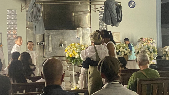 Jenazah Dali Wassink dikremasi di Krematorium Kertha Semadi, Nusa Dua, Bali