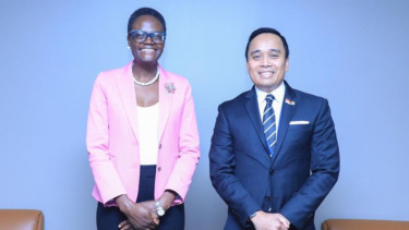 President IPU Hon. Tulia Acson dan Wakil Ketua BKSAP DPR Putu Supadma Rudana.