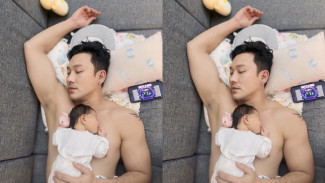 Bahagianya Punya Anak, Ini yang Dilakukan Denny Sumargo di Hari Pertama Jadi Bapak