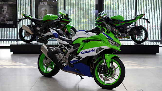 Kawasaki Ninja ZX-25RR 40th Anniversary