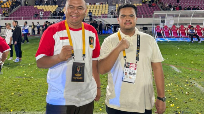 Ketua Panitia Kirab Indonesia Maju Niko Rinaldo (kiri)