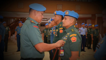 VIVA Militer: Prosesi pelepasan perwira menengah Paspampres