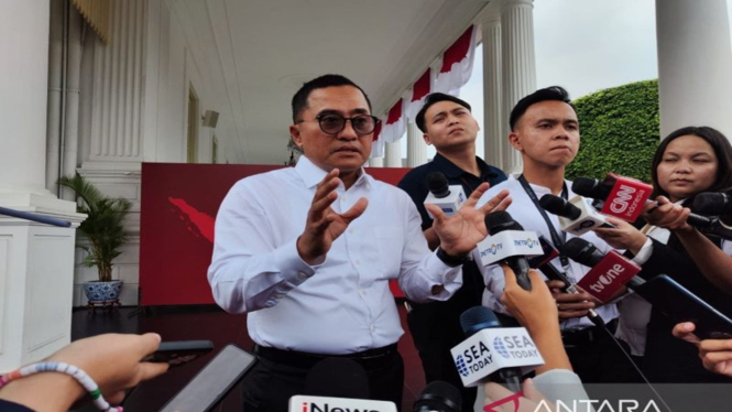 Deputi Bidang Protokol, Pers, dan Media Sekretariat Presiden Yusuf Permana