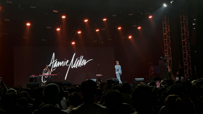 Jamie Miller