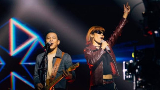 Cara Ariel NOAH dan Ramengvrl untuk Bebas Berkespres di Lagu Topeng