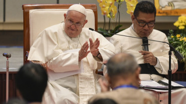 Paus Fransiskus Berkunjung ke Konfrensi Wali Gereja Indonesia