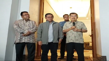 Mantan Wapres Jusuf Kalla bertemu Pramono Anung-Rano Karno