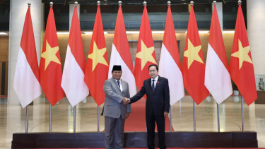 Prabowo Subianto bertemu dengan Ketua Majelis Nasional Vietnam H.E. Mr. Tran Thanh Man.