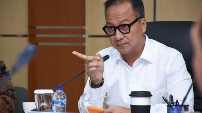 Menteri Perindustrian, Agus Gumiwang Kartasasmita