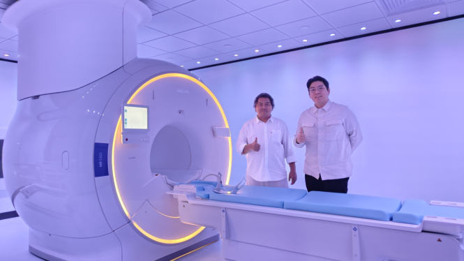 MRI di RS Mandaya Karawang.