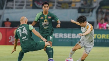 Duel Persebaya Surabaya vs Dewa United