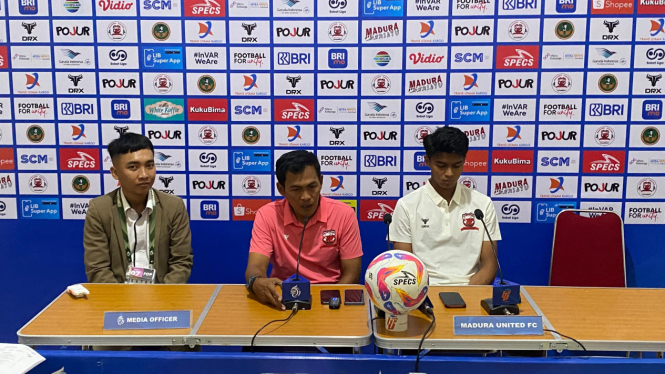 Pelatih Caretaker Madura United, Rakhmat Basuki (dokumentasi Persib) 