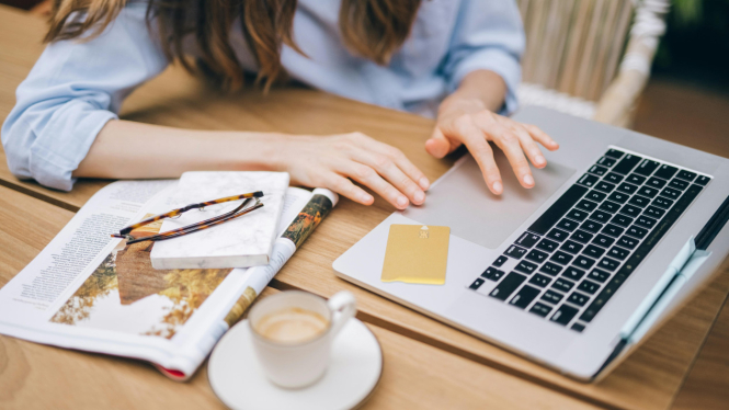 Ilustrasi Freelance Writing/Editing