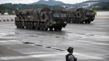 VIVA Militer: Rudal balistik Hyunmoo-5 militer Korea Selatan