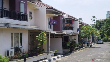Sejumlah rumah dinas kosong di Rumah Jabatan Anggota (RJA) DPR RI Kalibata