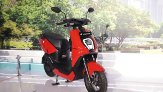 Mirip tapi Beda Harga, Ini Adu Kemampuan Motor Listrik Honda ICON e: dan EM1 e: