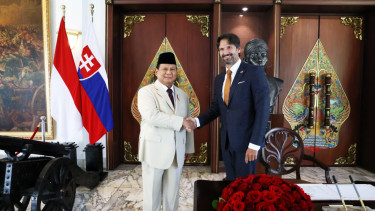 Menteri Pertahanan, Prabowo Subianto dan  Menteri Pertahanan Republik Slovakia H.E. Mr. Robert Kali?ák (dok: Kemenhan)