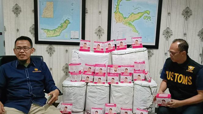 Bea Cukai Sulbagtara menindak kosmetik eks impor 