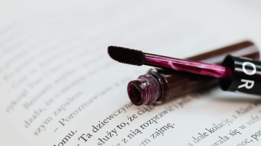 Ilustrasi Lip Cream 