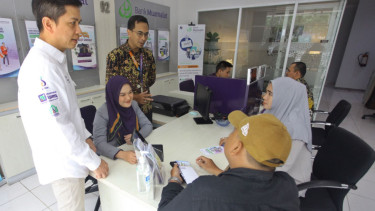 Bank Muamalat.