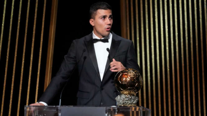 Rodri meraih Ballon d Or 2024