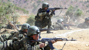 VIVA Militer: Pasukan Tentara Rakyat Korea Utara (KPA)