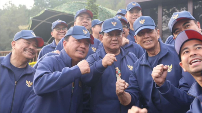 Presiden Prabowo, Menko Polkam Budi Gunawan & Jajaran Kabinet di Akmil Magelang
