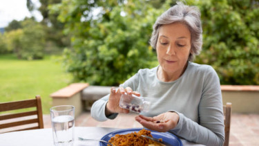 Makanan yang Harus Dihindari Saat Mengonsumsi Obat