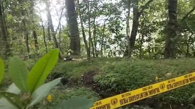 Lokasi korban meninggal ditemukan di kawasan Tahura Raden Soerjo, Pacet, Kabupaten Mojokerto, Jawa Timur. (Istimewa)