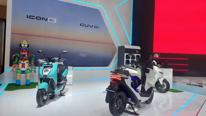 Motor listrik Honda ICON e: dan CUV e:  di IMOS 2024