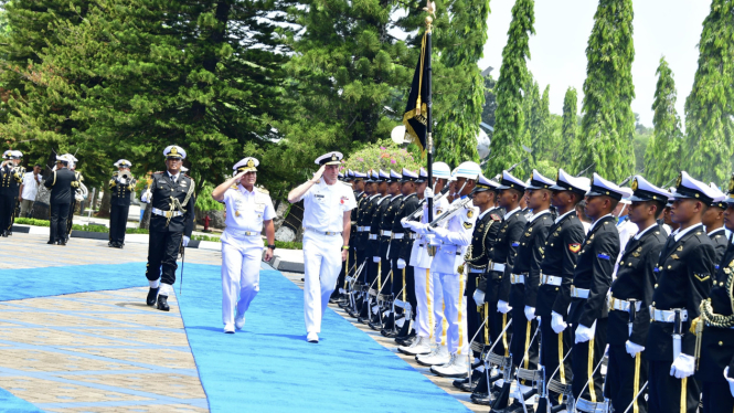 VIVA Militer: KSAL sambut kedatangan Panglima AL Kanada