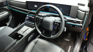 Interior Santa Fe Hybrid